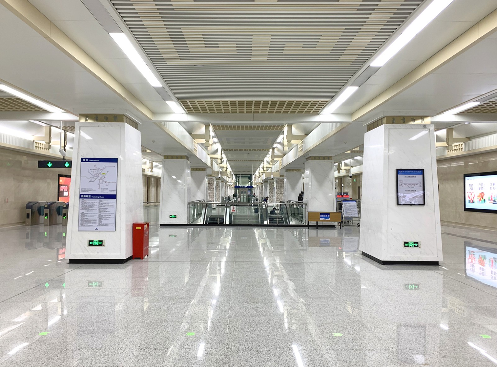 省博物館站3.jpg